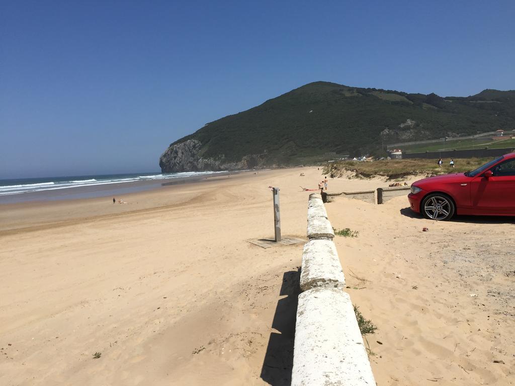 Albergue De Peregrinos La Bilbaina Santoña Exteriér fotografie