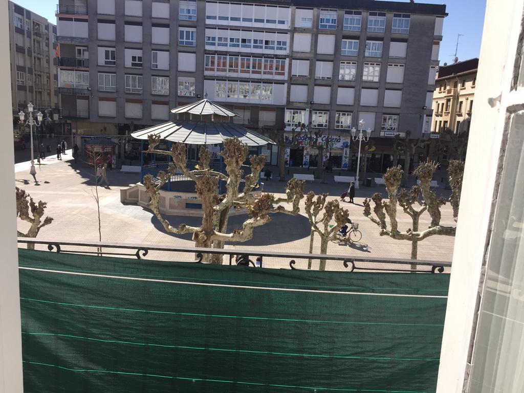 Albergue De Peregrinos La Bilbaina Santoña Exteriér fotografie