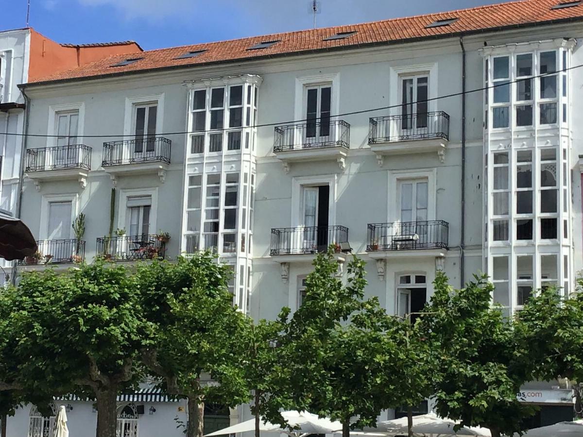 Albergue De Peregrinos La Bilbaina Santoña Exteriér fotografie